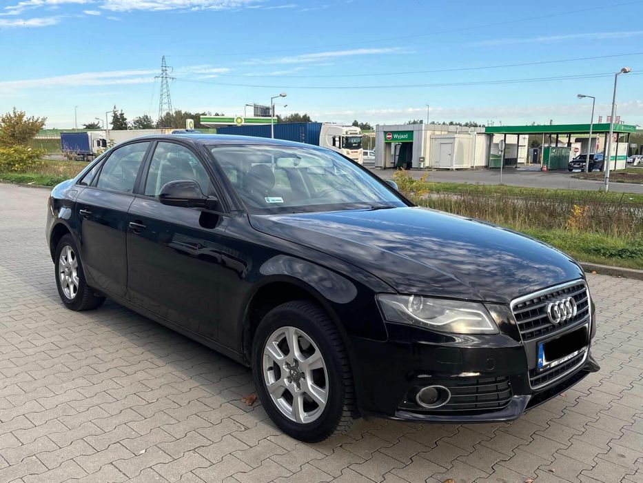 Audi A4 B8 2.0 143km 2008r