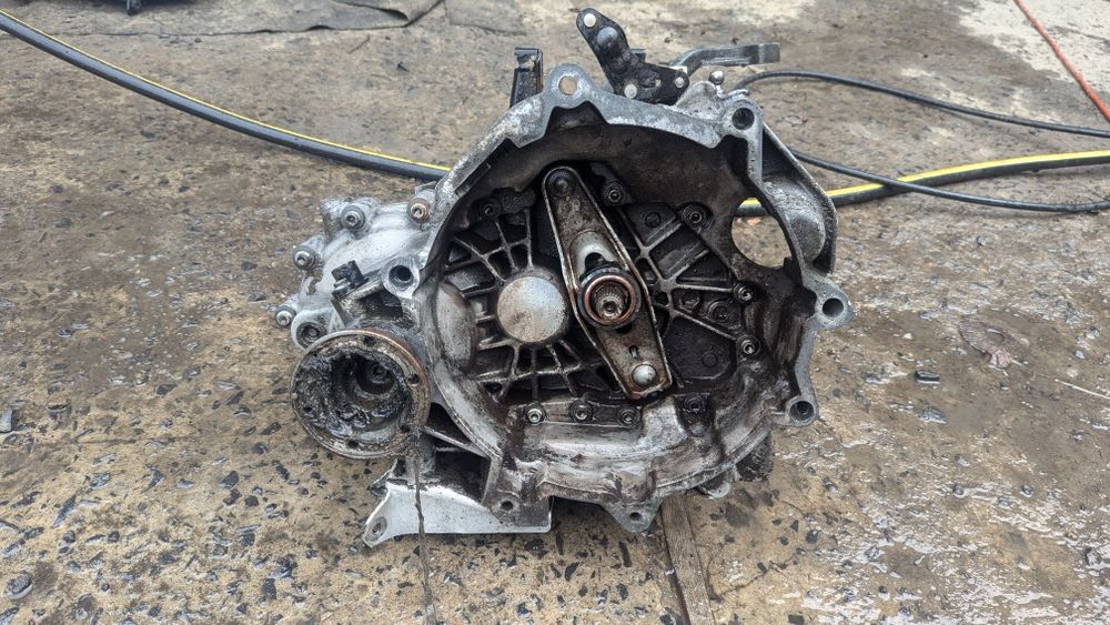 Мкпп skoda volkswagen seat audi 02t301103