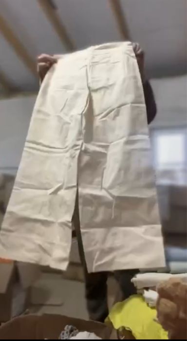 штани кюлоти білі з  гудзиками