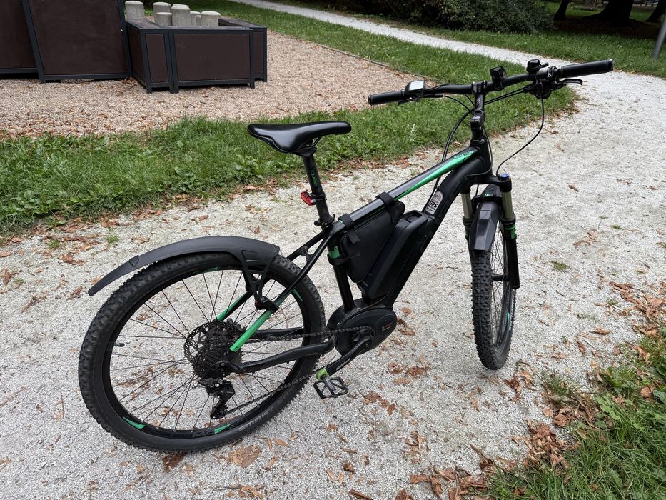 Cube reaction hybrid rower elektryczny