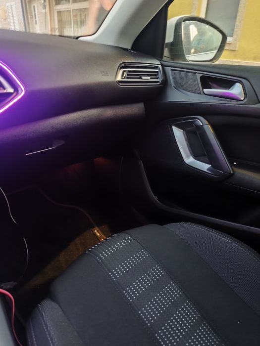 Peugeot 308 BLUEHD