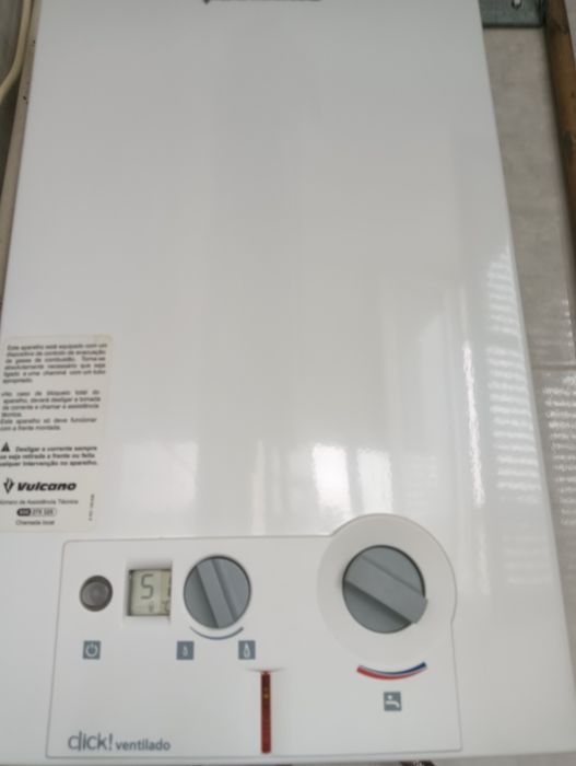 Vendo esquentador Vulcano 11L gás de botija como novo