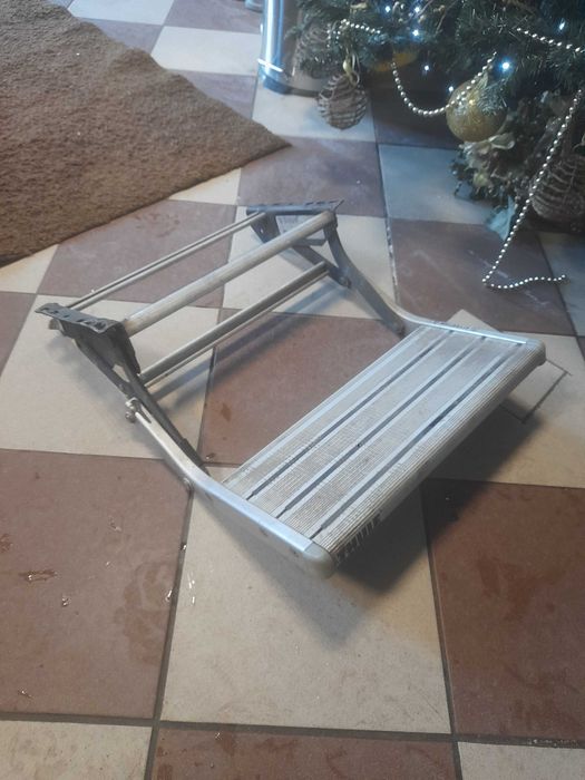 Stopień Do Kampera Przyczepy THULE