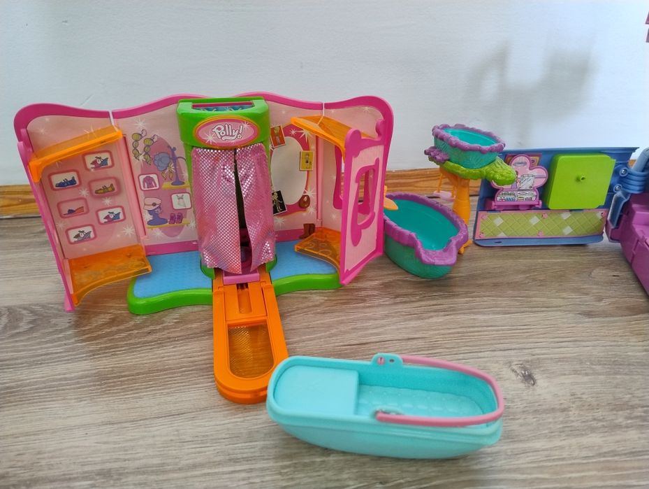 Zabawki Polly  domek i samochód