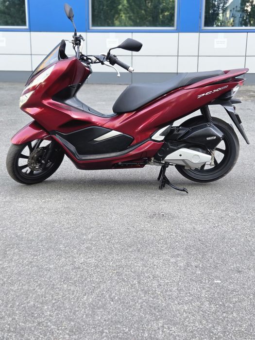 Макси-скутер HONDA PCX-150 2019