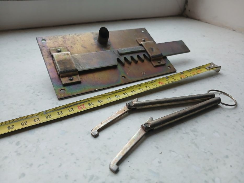 Замок журавель рельсовий  ригельний