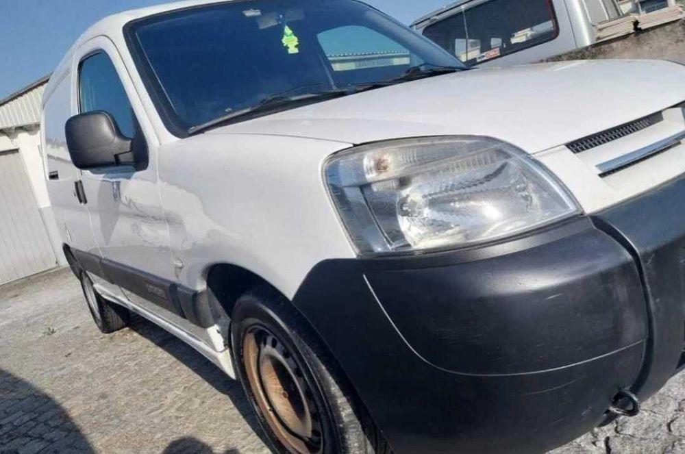 Citroen Berlingo 1.6 hdi 75 com AC