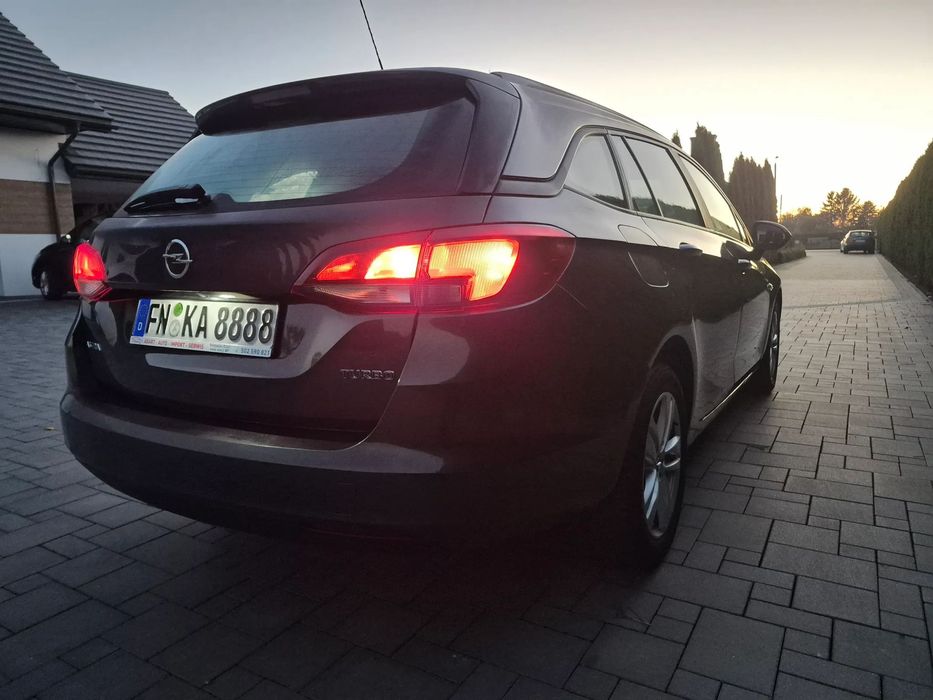 Opel Astra 139000Km 1.4T/150PsNavigacja