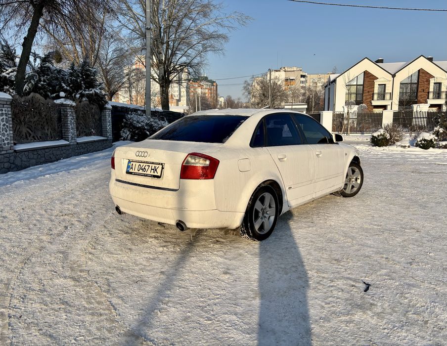 Audi A4b6 S line V6 газ/бенз
