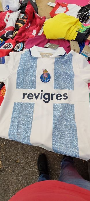varios clubes e seleçoes