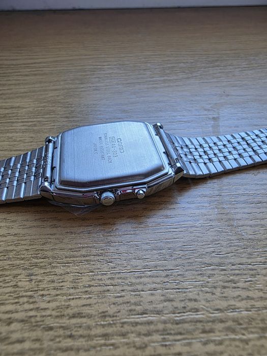 Praktycznie nowy zegarek Casio AQ 303 Japan
