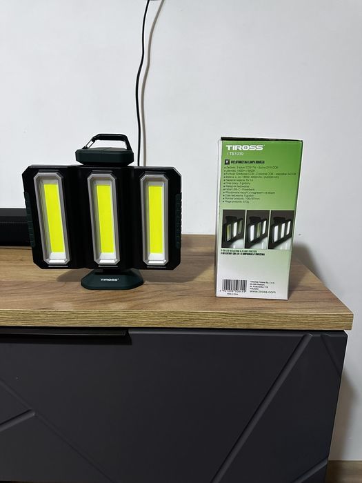 Продам робочу лампу tiross