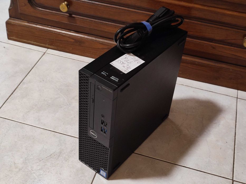 DELL i3-7100 8GB SSD 240GB HDMI