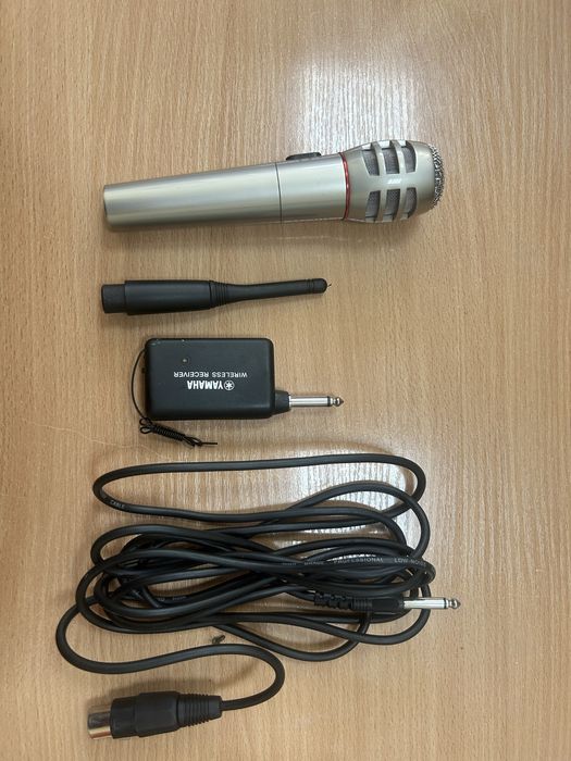 Мікрофон бездротовий Yamaha Ak-407