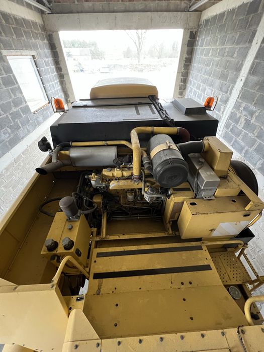 Kombajn New Hollamd TC56