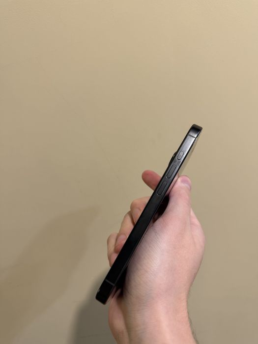 Б/у IPhone 16 Pro 256 Black 100% акумулятор