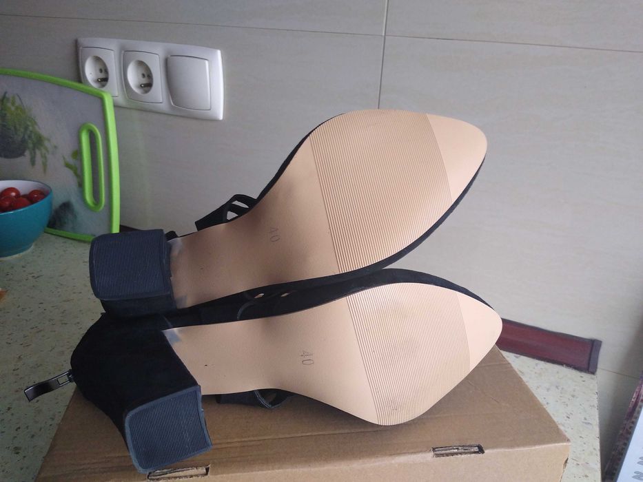 Czarne buty damskie roz. 40
