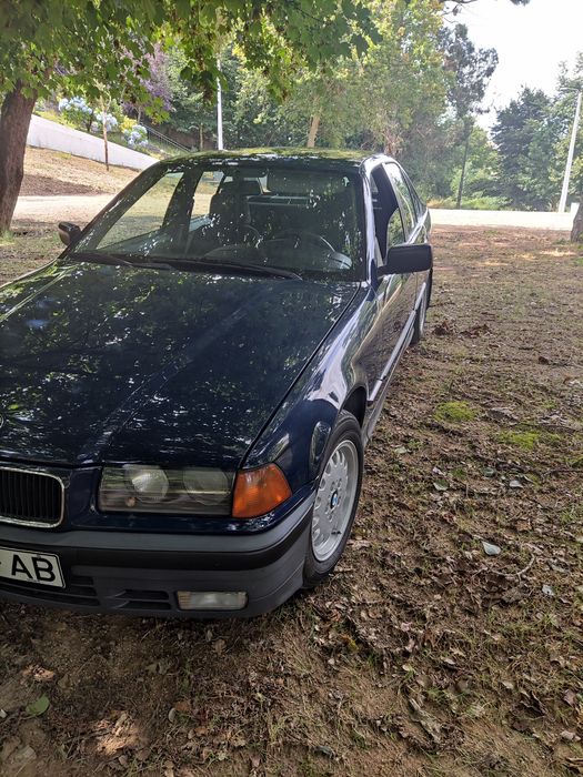 BMW série 3 E36 ...