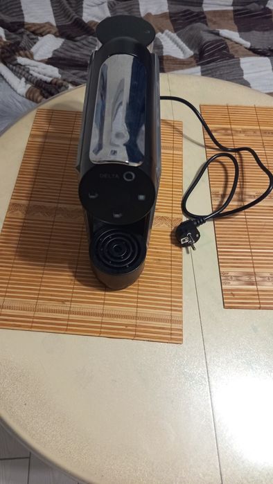 Капсульна кавоварка Delta Q