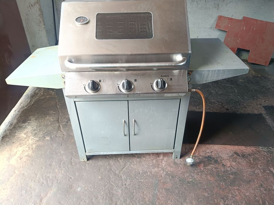 Grill gazowy  duży