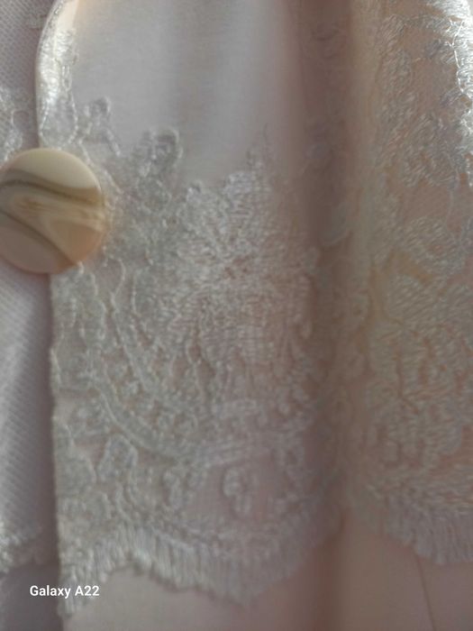 Жіночий костюм-трійка