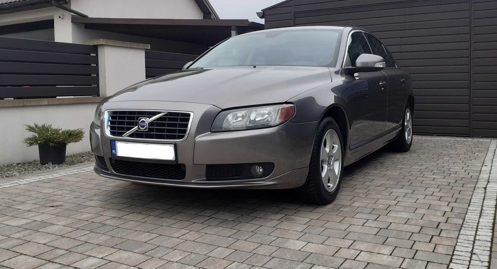 VOLVO S80 - 2.4d - manual