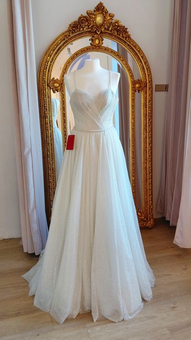 Suknia ślubna, r 36