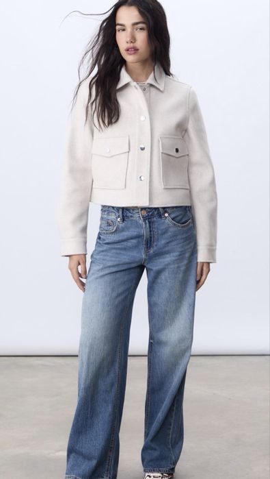 Бомбер Stradivarius