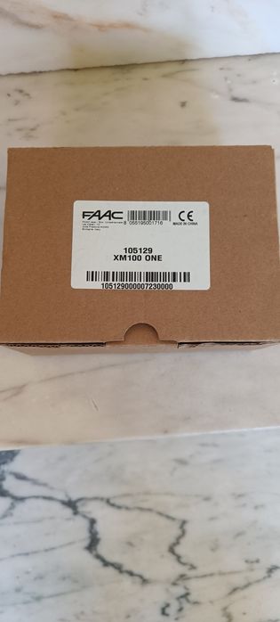Sensor de radar de micro-ondas FAAC XM100 ONE (referência 105129)