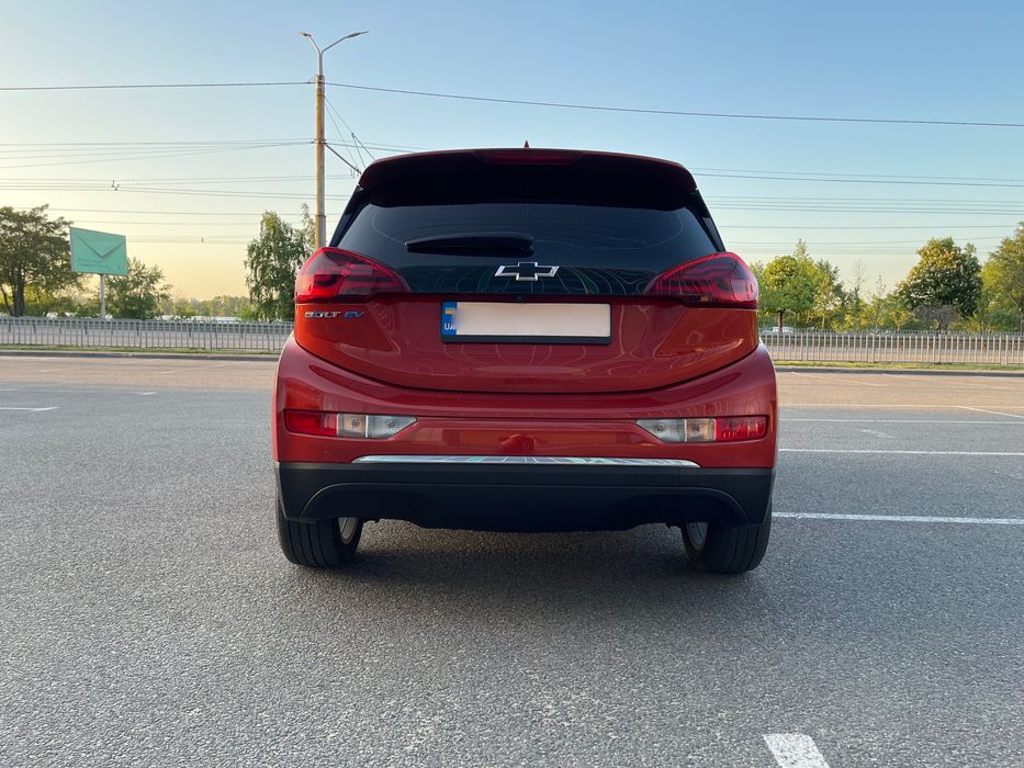 Chevrolet Bolt EV 2021 отличное состояние