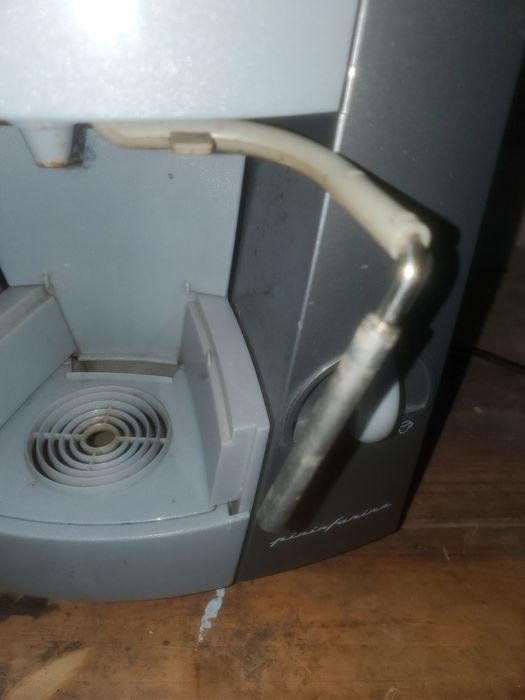 Кофеварка капсульная Totti caffe с капучинатором