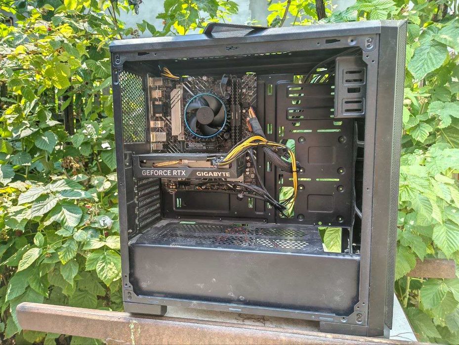 Стаціонарний комп'ютер RTX 4060 8GB I5-12400F 16GB DDR4-3200