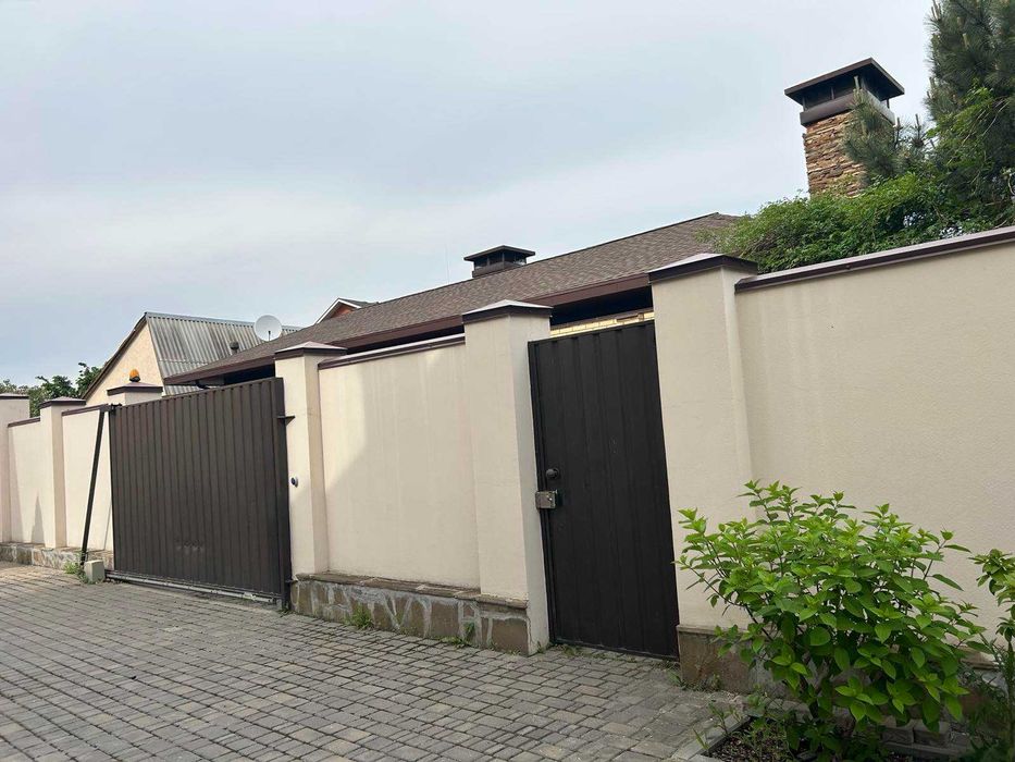 Продам ВЕЛИКОЛЕПНЫЙ Дом на Павловом Поле,23 августа(код 5427)