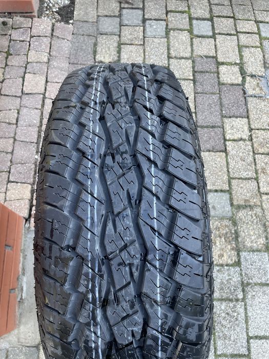 Opona TOYO 265/70/16 A/T !!!