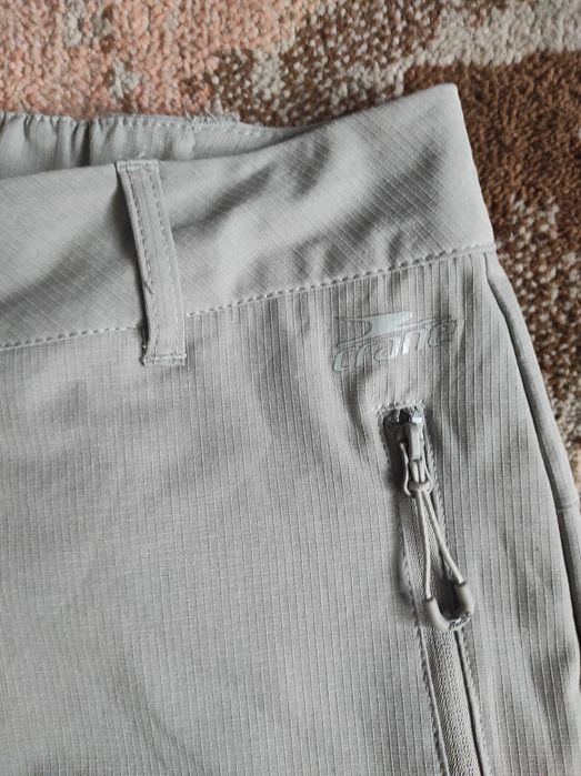 женские трекинговые штаны трансформеры делаются шортами Германия crane