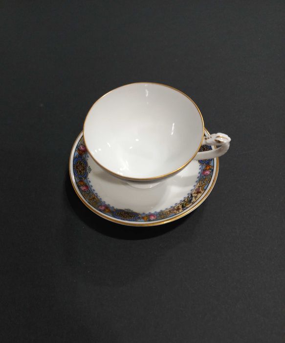 Porcelanowa mała filiżanka ze spodkiem SCHLAGGENWALD
