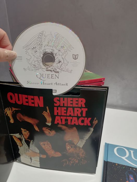 Piękna kolekcja QUEEN