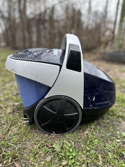 Пилосос Zelmer AQUOS 1600w