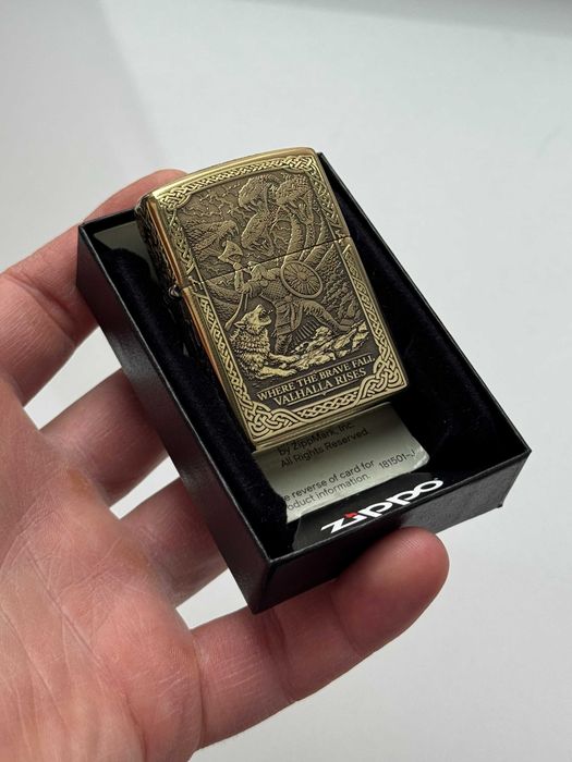 Нова оригінальна запальничка Zippo Viking Armor: 4 600 грн