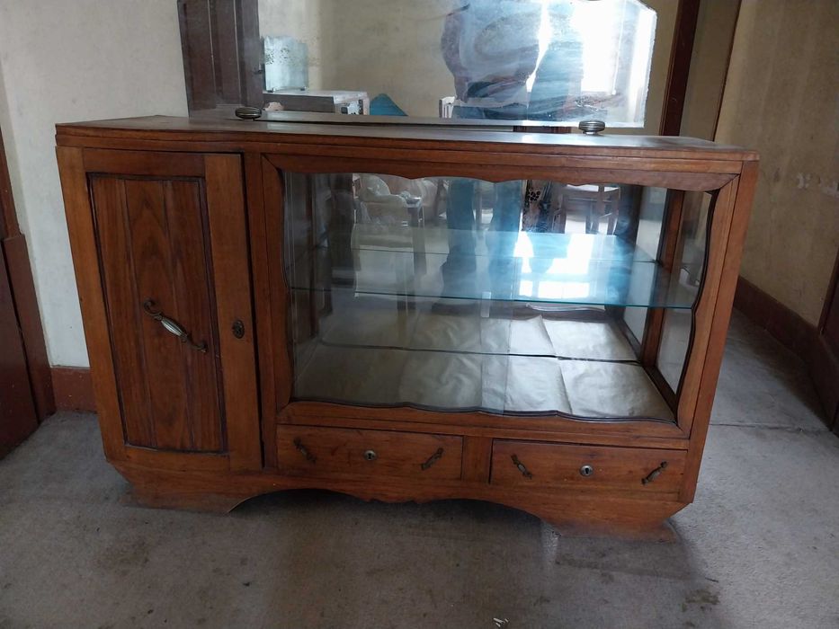 Móveis antigos vintage