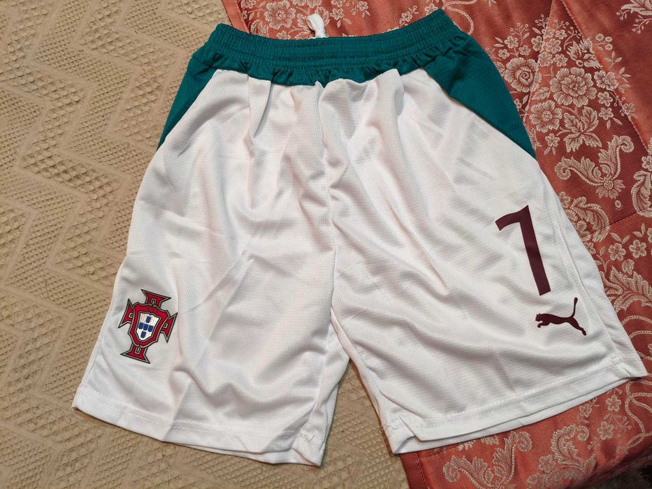 Camisola Criança Ronaldo Equipamento Portugal Branco | 2026