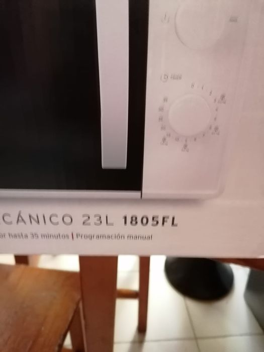 Microondas impecável