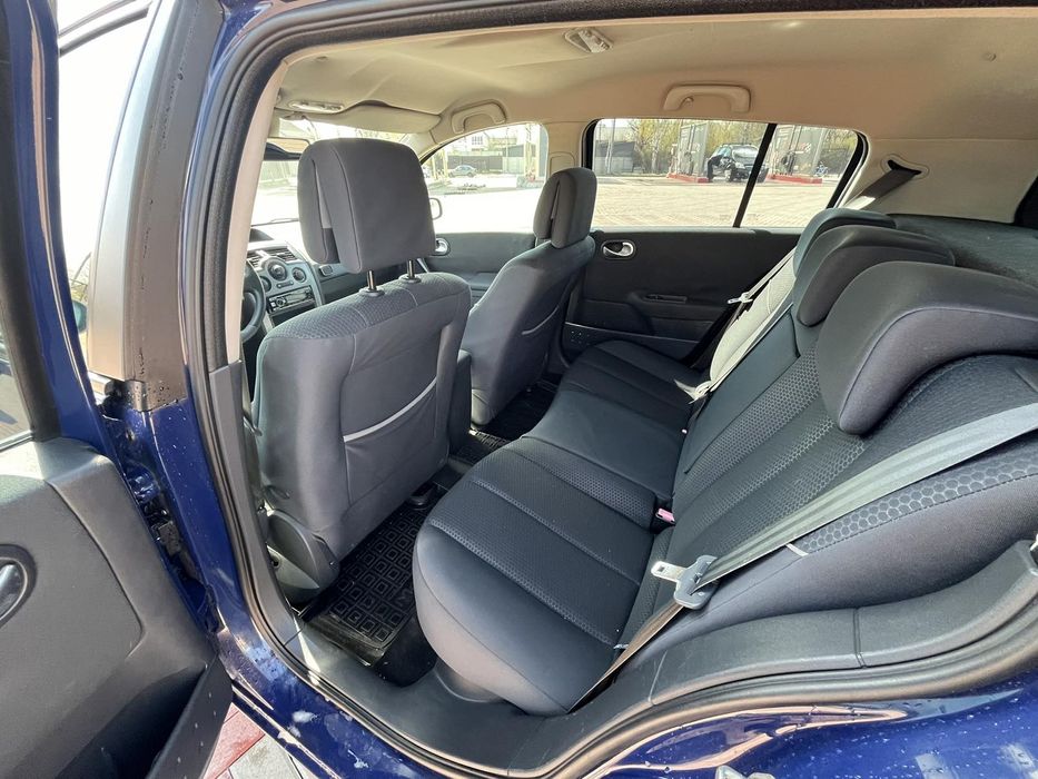 Renault megane 1,6 автомат