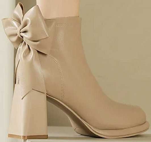 Kozaki za kostkę na platformie