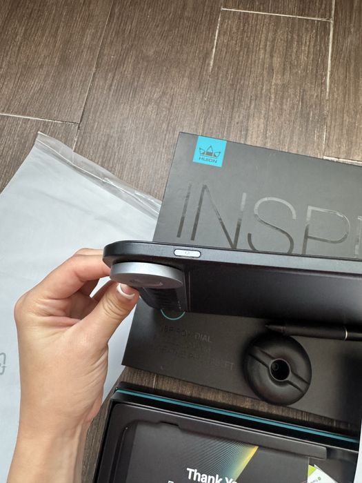 Графічний планшет Huion Inspiroy Dial Q620M бездротовий