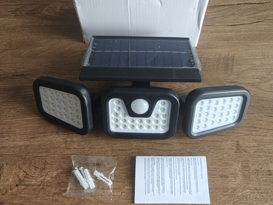 Lampa Solarna 74LED 800 Lumen
