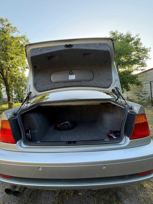 2003 BMW Series 3