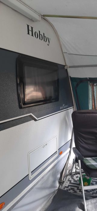 Przedsionek do przyczepy kempingowej