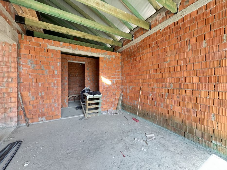 Продаж Будинку/180m2/8соток+Гараж