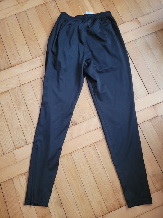 Spodnie dresowe damskie Nike